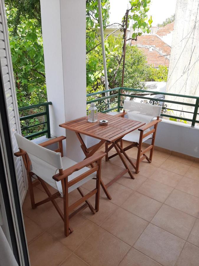 סרנדה Meto Rooms מראה חיצוני תמונה