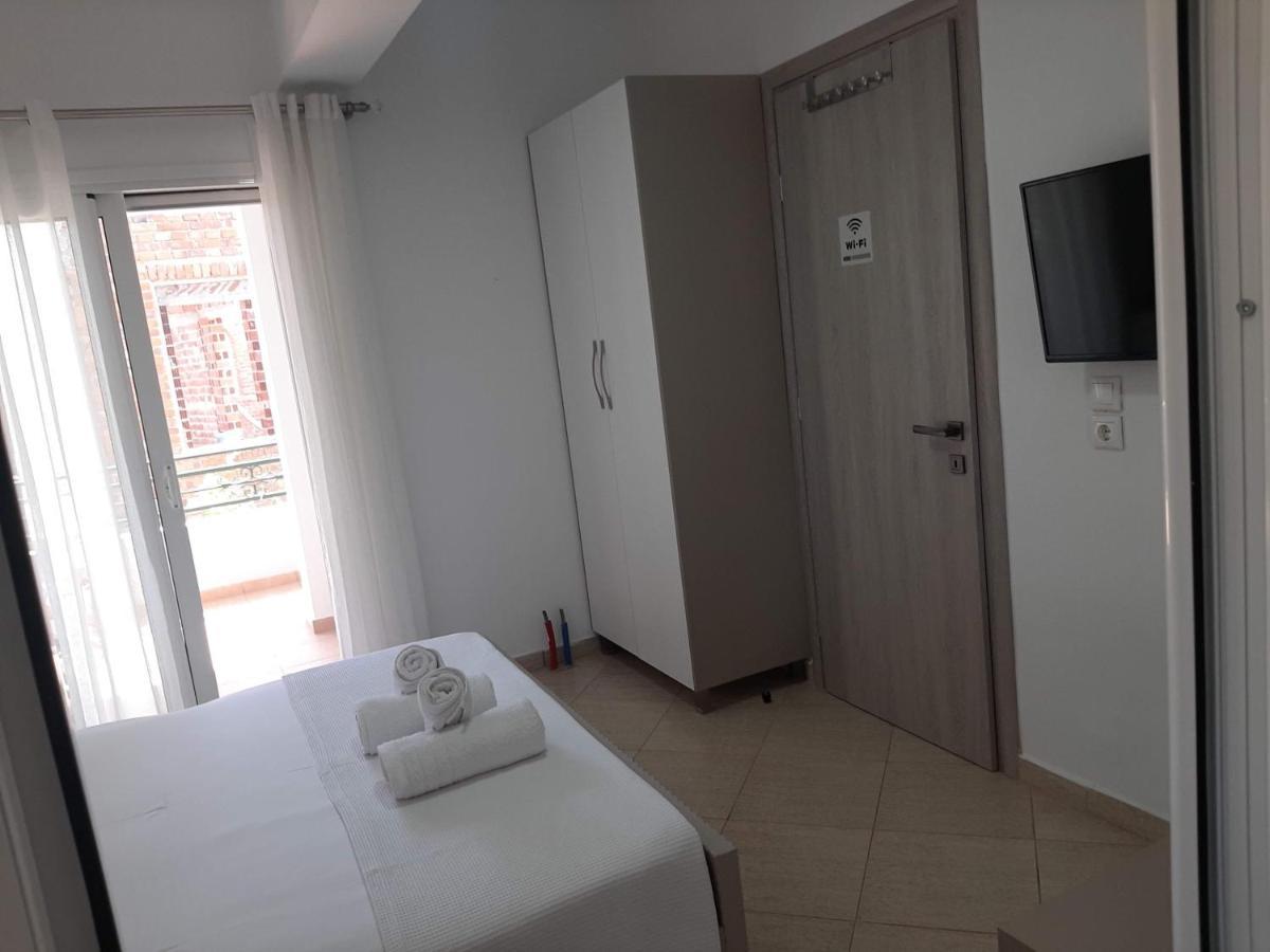 סרנדה Meto Rooms מראה חיצוני תמונה