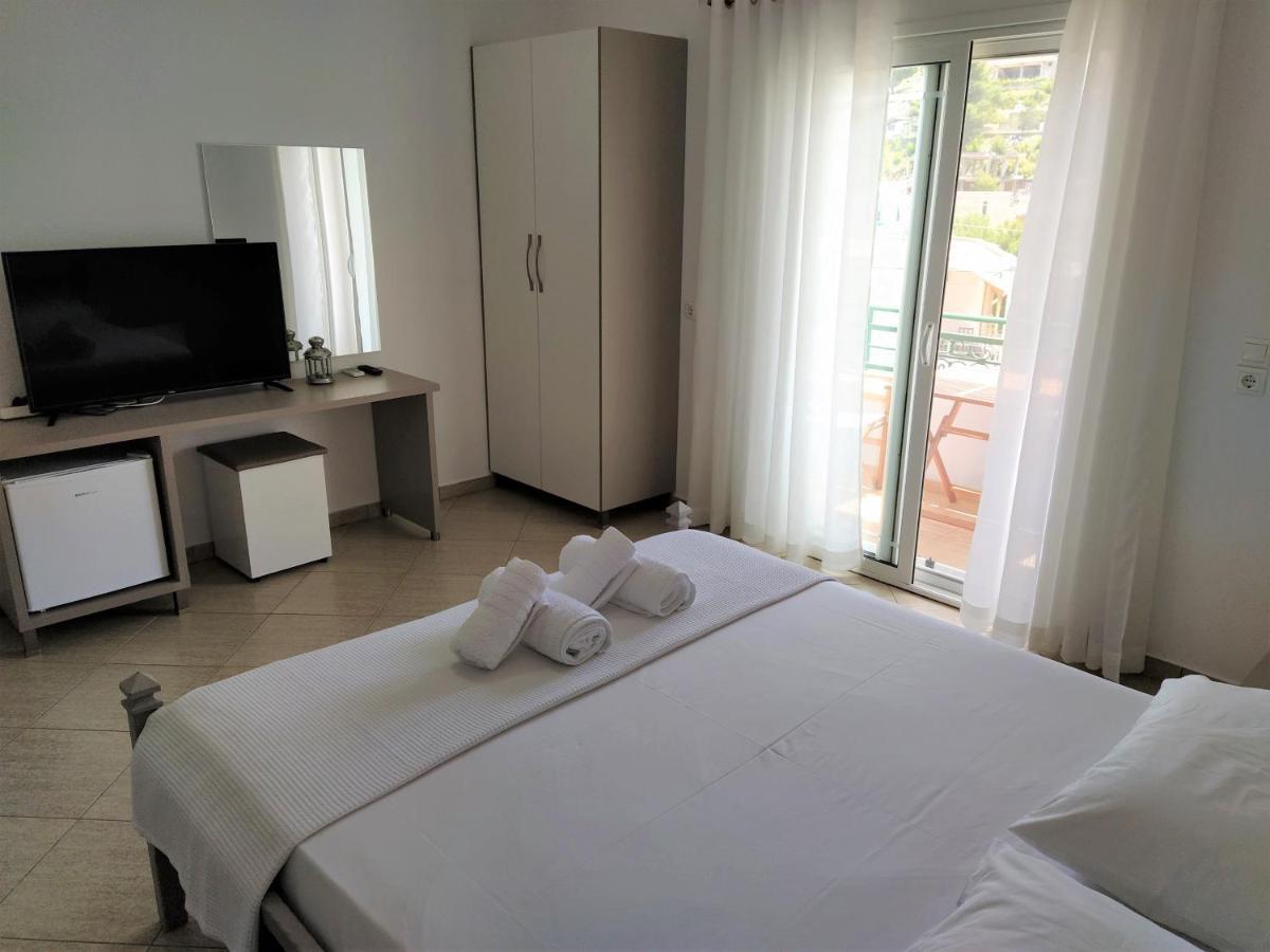 סרנדה Meto Rooms מראה חיצוני תמונה