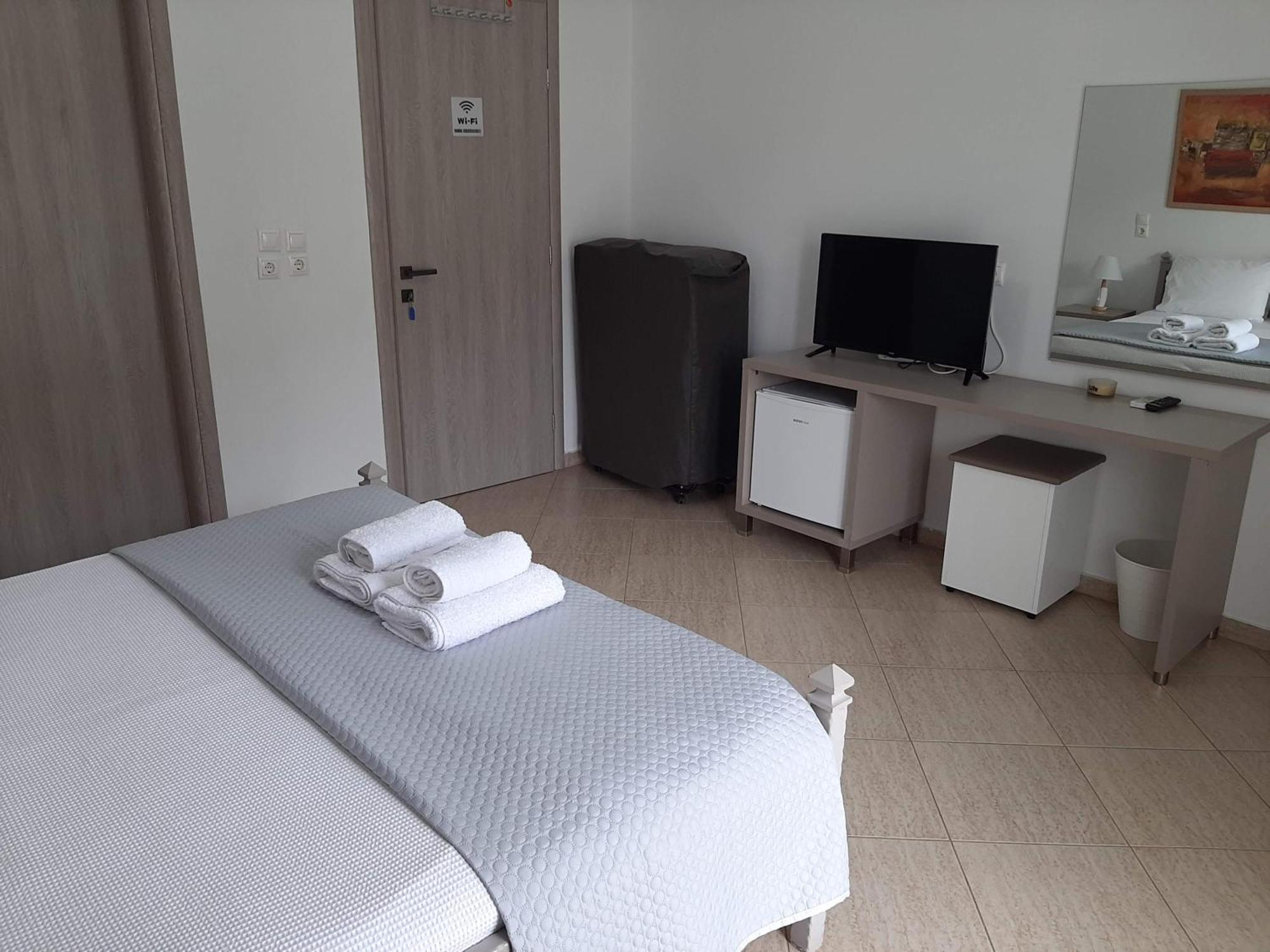 סרנדה Meto Rooms מראה חיצוני תמונה
