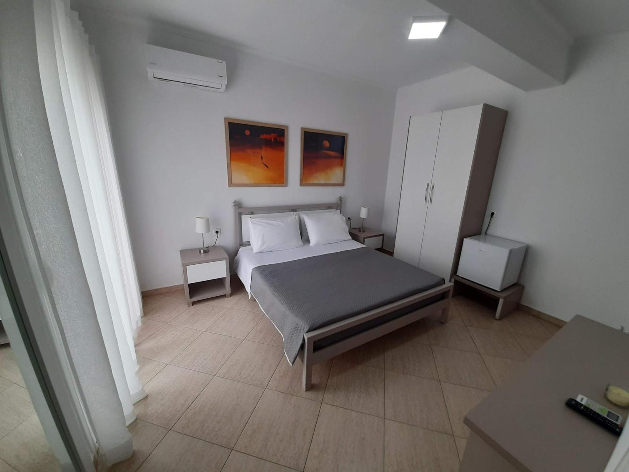 סרנדה Meto Rooms מראה חיצוני תמונה